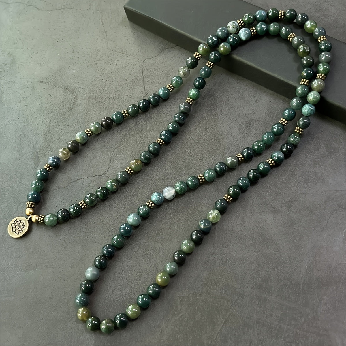 A Set Of 108 8mm Round Natural Moss And Agate Hand-beaded Beads With Inner Peace And Retro Bohemian Style Fashion Accessories For Women - A Dual-purpose Holiday Gift For Bracelets And Necklaces