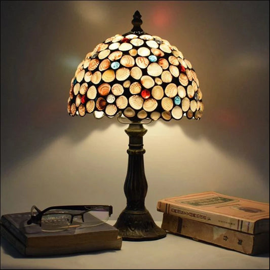 WOERFU 20cm Handmade Tiffany Table Lamp Shell Lampshade Decorative 1E27 Dimmable Bedside Lamp for Reading And Relaxation