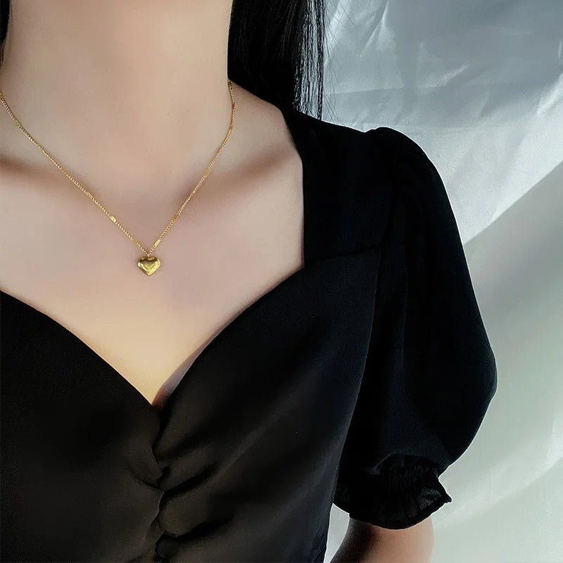Golden Heart Necklace Unisex Simple Elegant Gift Holidays