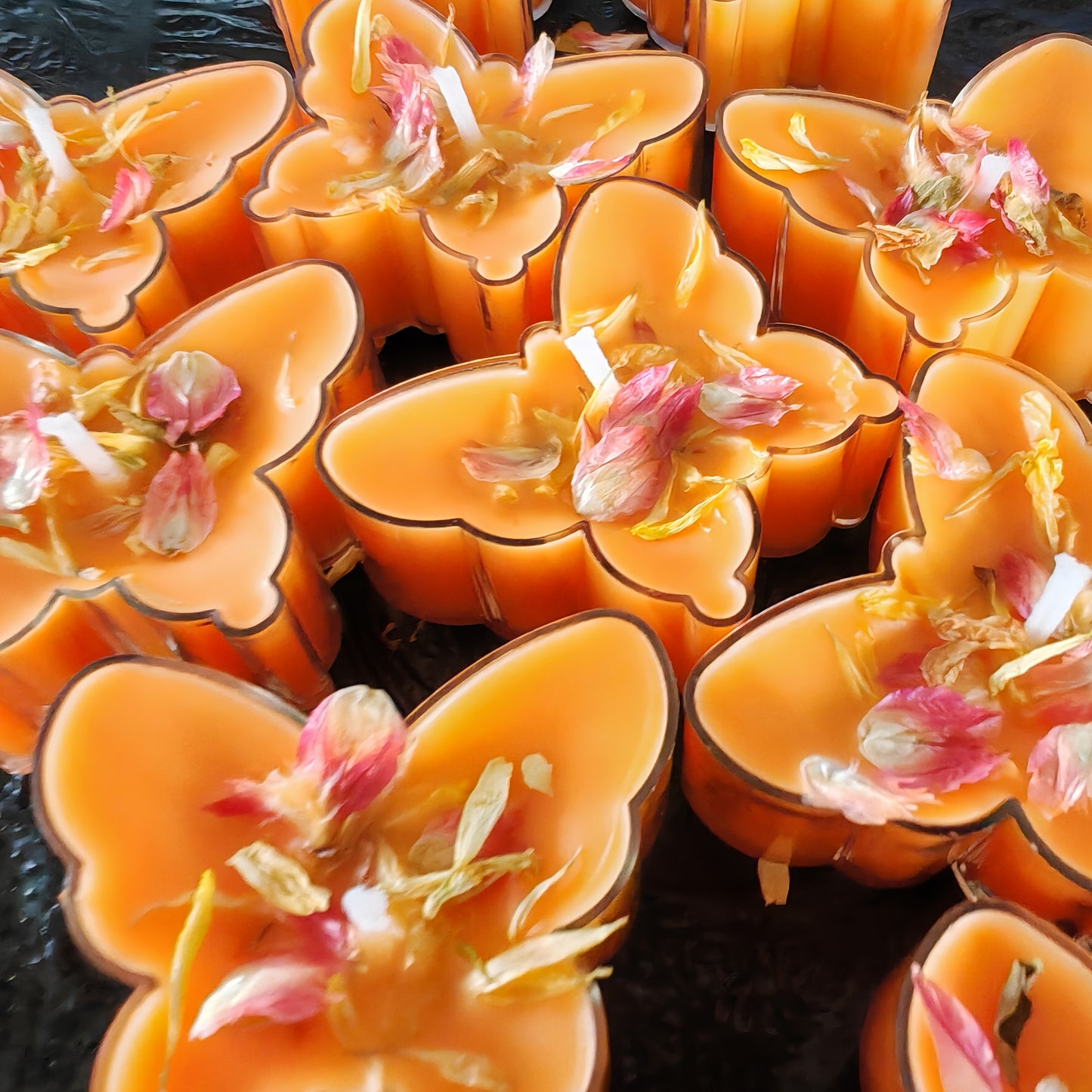 9pcs Soy Wax Butterfly Tea Light Candles in Glass Holders with Dried Flower Decorations - 4-Hour Burn Time, Lavender Scented Soy Wax for Home Decor, Weddings, Birthdays, Thanksgiving, Christmas, Valentine'S Day, Easter - Eleg