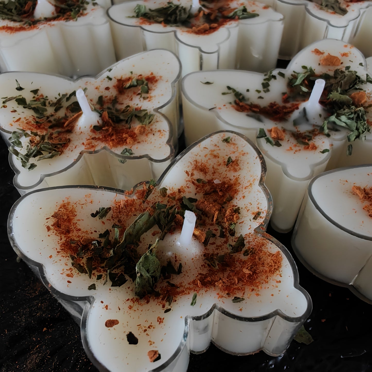 9pcs Soy Wax Butterfly Tea Light Candles in Glass Holders with Dried Flower Decorations - 4-Hour Burn Time, Lavender Scented Soy Wax for Home Decor, Weddings, Birthdays, Thanksgiving, Christmas, Valentine'S Day, Easter - Eleg