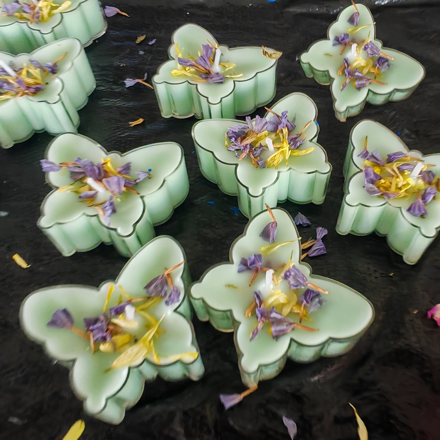 9pcs Soy Wax Butterfly Tea Light Candles in Glass Holders with Dried Flower Decorations - 4-Hour Burn Time, Lavender Scented Soy Wax for Home Decor, Weddings, Birthdays, Thanksgiving, Christmas, Valentine'S Day, Easter - Eleg